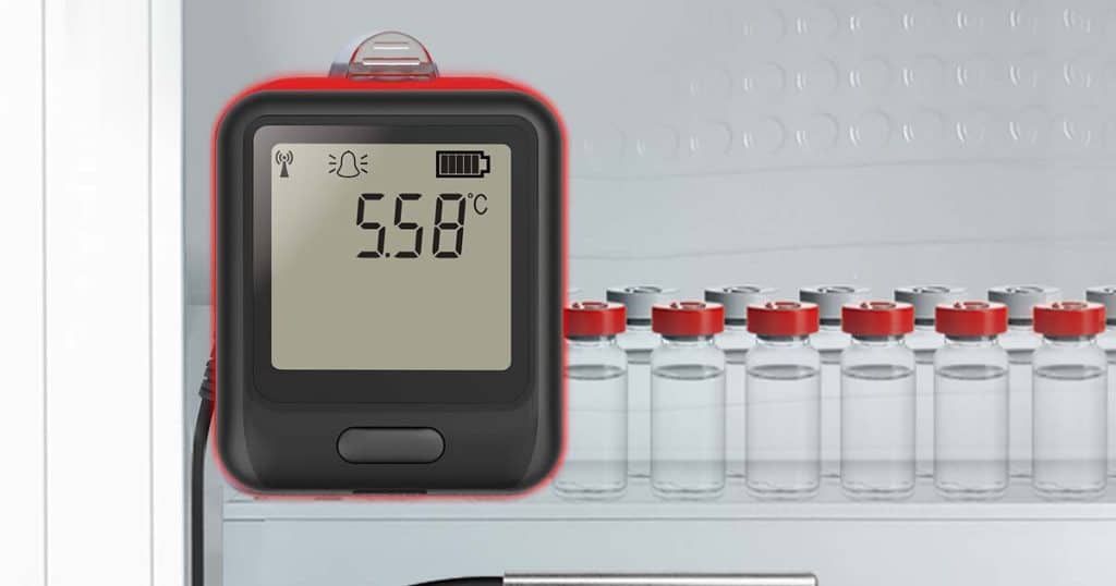 Data logger monitoring in fridge with vaccines